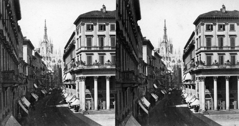 Corso Vittorio Emanuelle II a Piazza San Carlo felől nézve, háttérben a Dóm.
