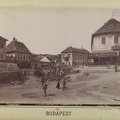 Szarvas tér, jobbra a Szarvas-ház. A felvétel 1894-ben készült. A kép forrását kérjük így adja meg: Fortepan / Budapest Főváros Levéltára. Levéltári jelzet: HU.BFL.XV.19.d.1.07.162
