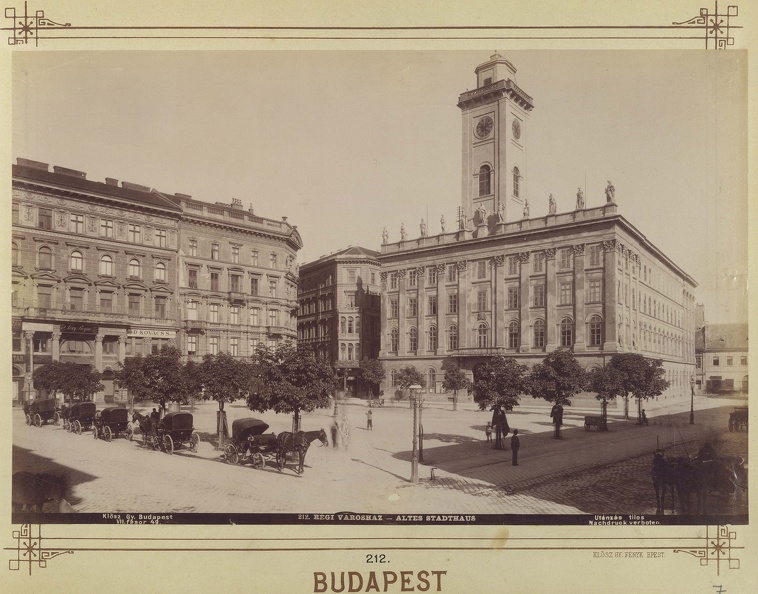 "A régi pesti Városháza épülete. A felvétel 1890 után készült." A kép forrását kérjük így adja meg: Fortepan / Budapest Főváros Levéltára. Levéltári jelzet: HU.BFL.XV.19.d.1.08.013