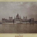 Parlament a Bem (Margit) rakpartról nézve. A felvétel 1896 körül készült. A kép forrását kérjük így adja meg: Fortepan / Budapest Főváros Levéltára. Levéltári jelzet: HU.BFL.XV.19.d.1.08.109
