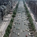 látkép a Diadalívről, Avenue des Champs-Élysées.
