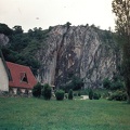 a Baradla-barlang bejárata melletti Barlang-Szálló.