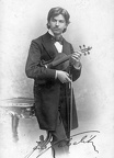 Jan Kubelík (1880-1940) cseh hegedűművész és zeneszerző.