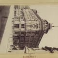 Kossuth Lajos utca - Semmelweis (Újvilág) utca sarok. A felvétel 1895 körül készült. A kép forrását kérjük így adja meg: Fortepan / Budapest Főváros Levéltára. Levéltári jelzet: HU.BFL.XV.19.d.1.08.079
