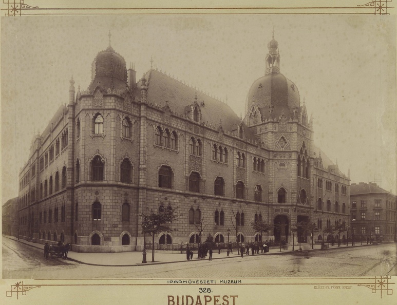 Üllői út 33-37., Iparművészeti Múzeum. A felvétel 1896 után készült. A kép forrását kérjük így adja meg: Fortepan / Budapest Főváros Levéltára. Levéltári jelzet: HU.BFL.XV.19.d.1.08.119