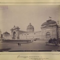 "Millenniumi kiállítás: Az Iparcsarnok épülete. A felvétel 1896-ban készült." A kép forrását kérjük így adja meg: Fortepan / Budapest Főváros Levéltára. Levéltári jelzet: HU.BFL.XV.19.d.1.10.005