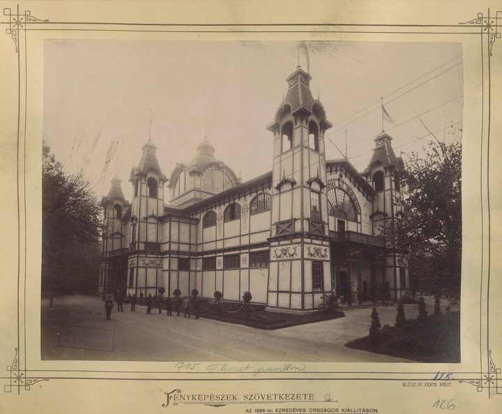 Millenniumi kiállítás: Horvát Iparcsarnok. A felvétel 1896-ban készült. A kép forrását kérjük így adja meg: Fortepan / Budapest Főváros Levéltára. Levéltári jelzet: HU.BFL.XV.19.d.1.10.248