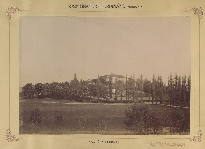 a Draskovich-kastély parkja. A felvétel 1895-1899 között készült. A kép forrását kérjük így adja meg: Fortepan / Budapest Főváros Levéltára. Levéltári jelzet: HU.BFL.XV.19.d.1.11.028