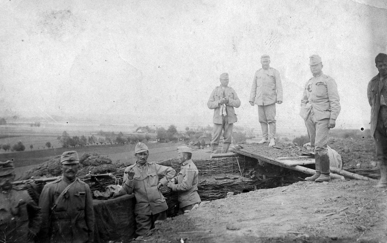 Első világháború, lövészárok.