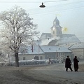 ulica Slovenského národného povstania (Szlovák Nemzeti Felkelés), szemben a katolikus templom.