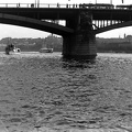 Margit híd a Jászai Mari téri hajókikötőtől a budai Vár felé nézve.