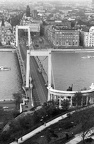 látkép a Szent Gellért szoborral és az Erzsébet híddal, Pest felé nézve.