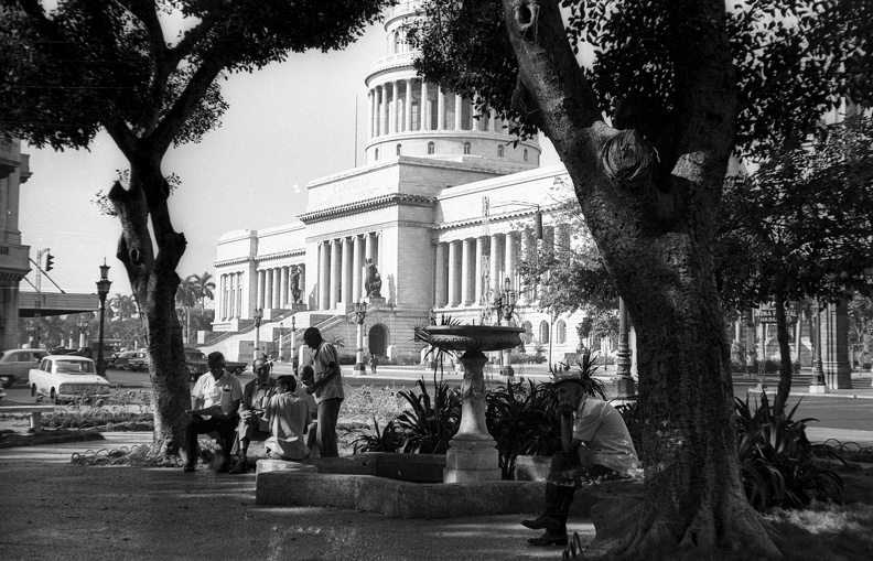 Paseo de Martí, Capitolio Nacional.