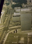 Kelet-Berlin, Alexanderplatz, Karl Liebknecht-Strasse, a TV toronyból.